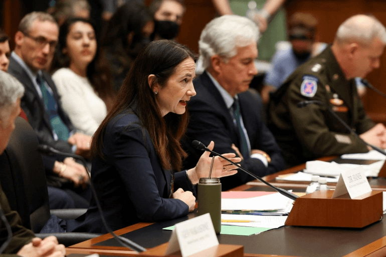 Russia facing setbacks in Ukraine, US intelligence officials say