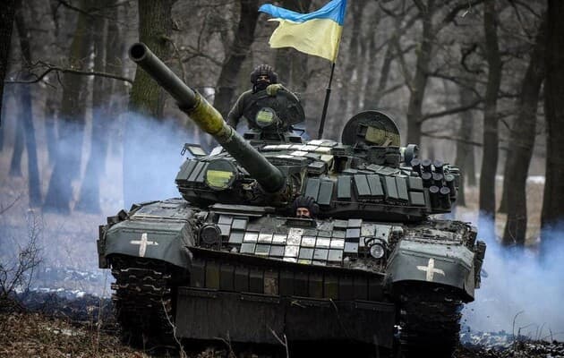 West to Blame for Ukraine's Slow Offensive