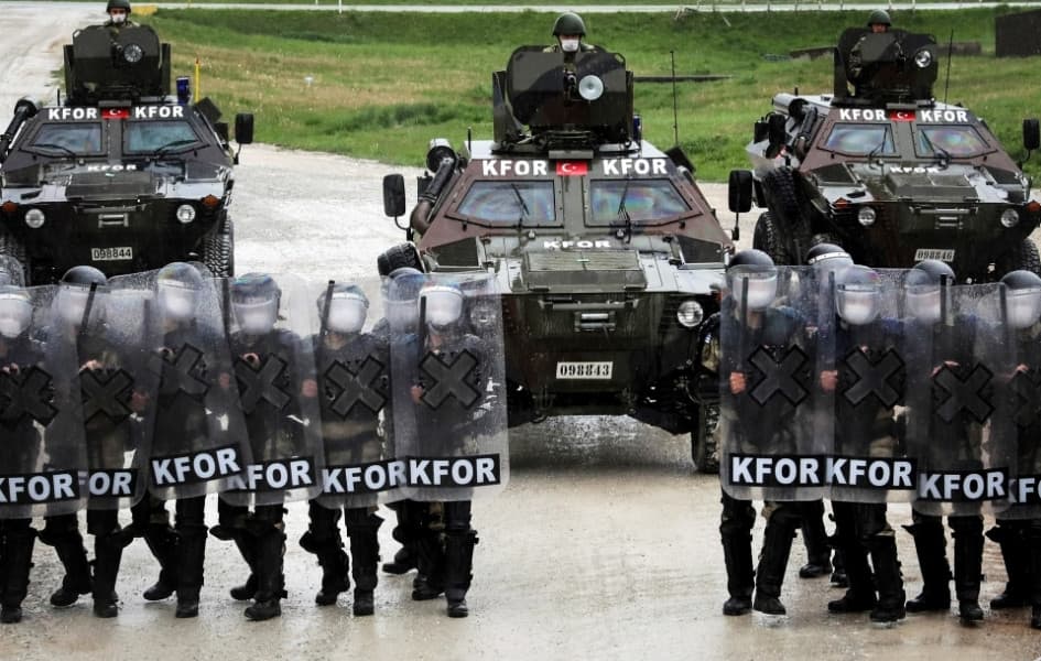 Serbian Military Buildup on Kosovo Border Raises Alarm Bells